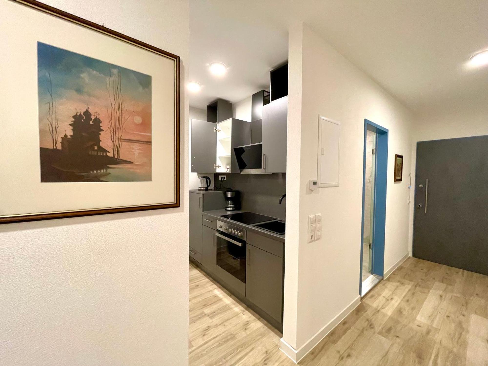 Neu Grosse Einzimmerwohnung Im Zentrum Goldstadt Pforzheim Schloessle Esterno foto